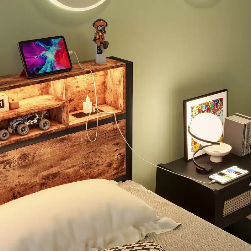 Cadre de lit simple avec tête de lit de rangement, plateforme en métal avec station de recharge, rangement bibliothèque