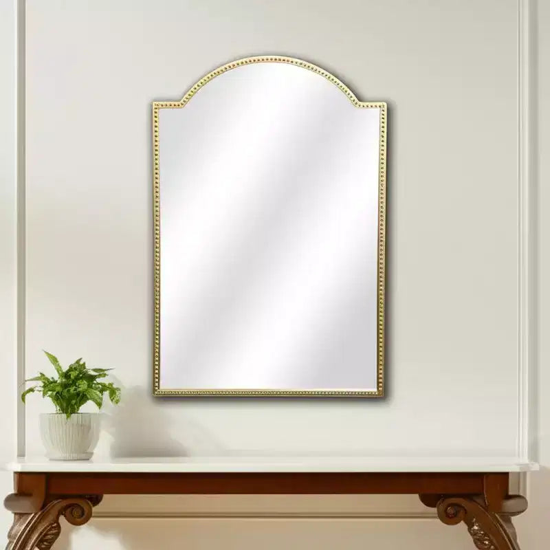 Miroir décoratif en arc à billes en métal doré de 32 pouces
