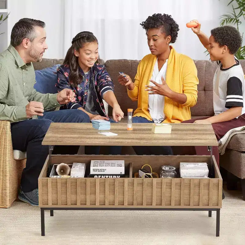 Table basse rectangulaire moderne du milieu du siècle avec cannelures de 42,5 po, tiroirs, étagères ouvertes et finition en bois clair, montage facile