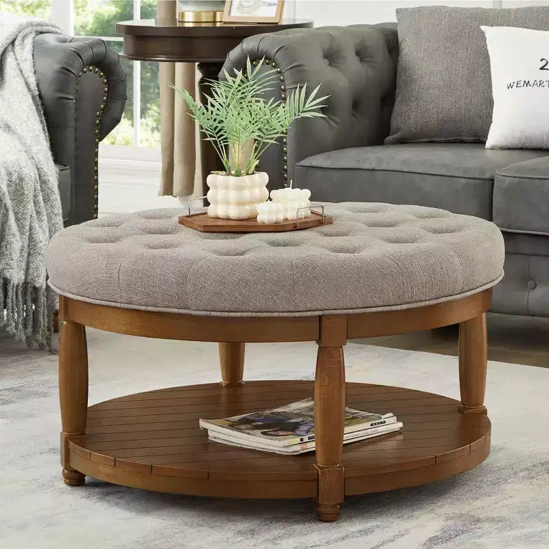 Pouffe ottoman capitonné rond moderne en bois et lin avec étagère de rangement