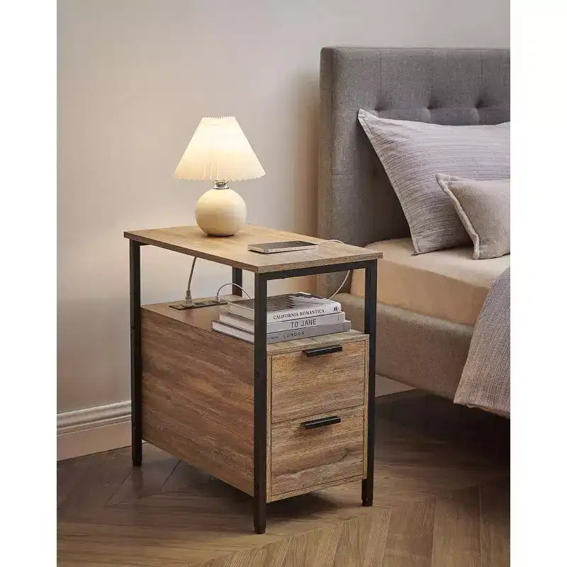 Table d'appoint avec station de recharge, Table d'appoint étroite avec 2 tiroirs, Table de chevet fine avec rangement